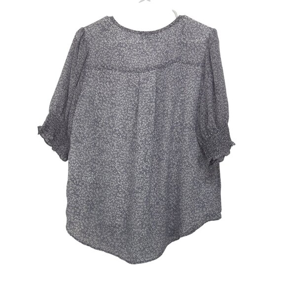 1. State Womens V-Neck Blouse L Light Purple & White Floral Print Polyester - Picture 8 of 10